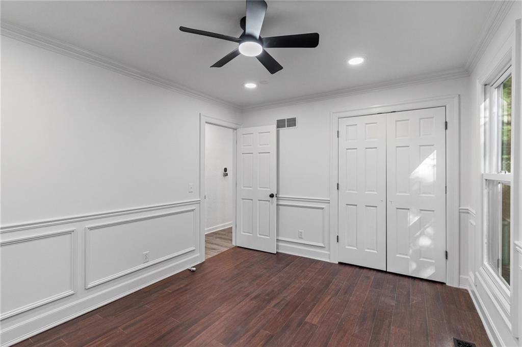 9051 HILLVIEW Drive — photo 29
