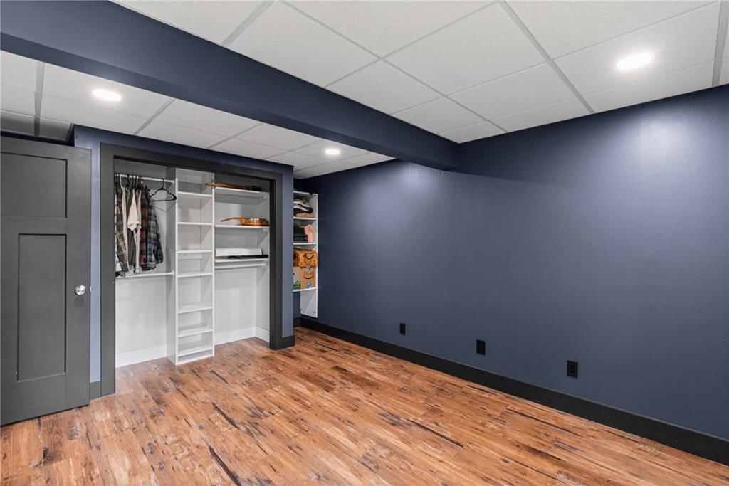 9051 HILLVIEW Drive — photo 36