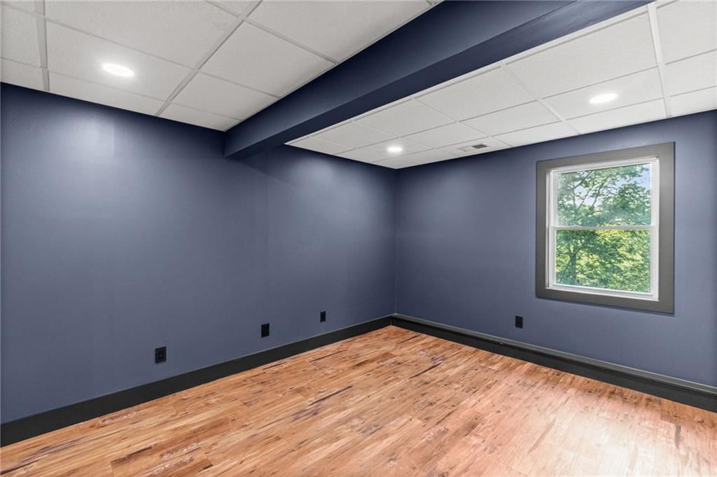 9051 HILLVIEW Drive — photo 37