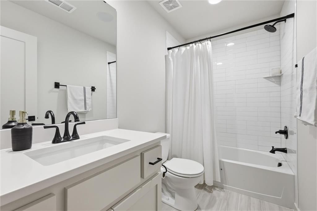 17732 Eby Street — photo 36