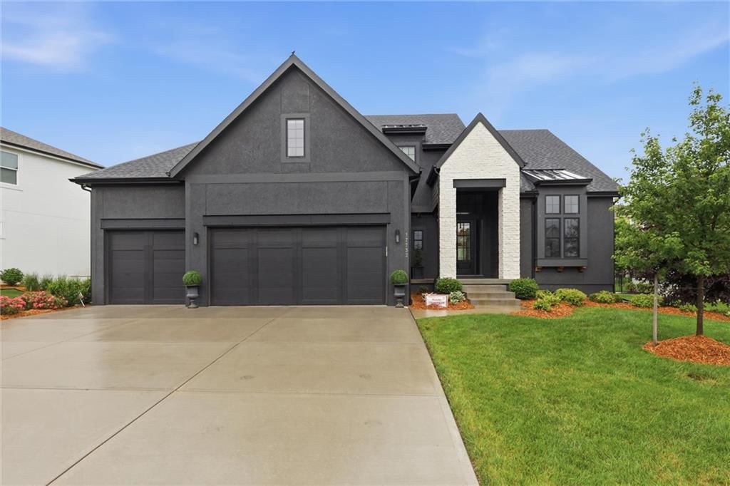 17732 Eby Street — photo 59