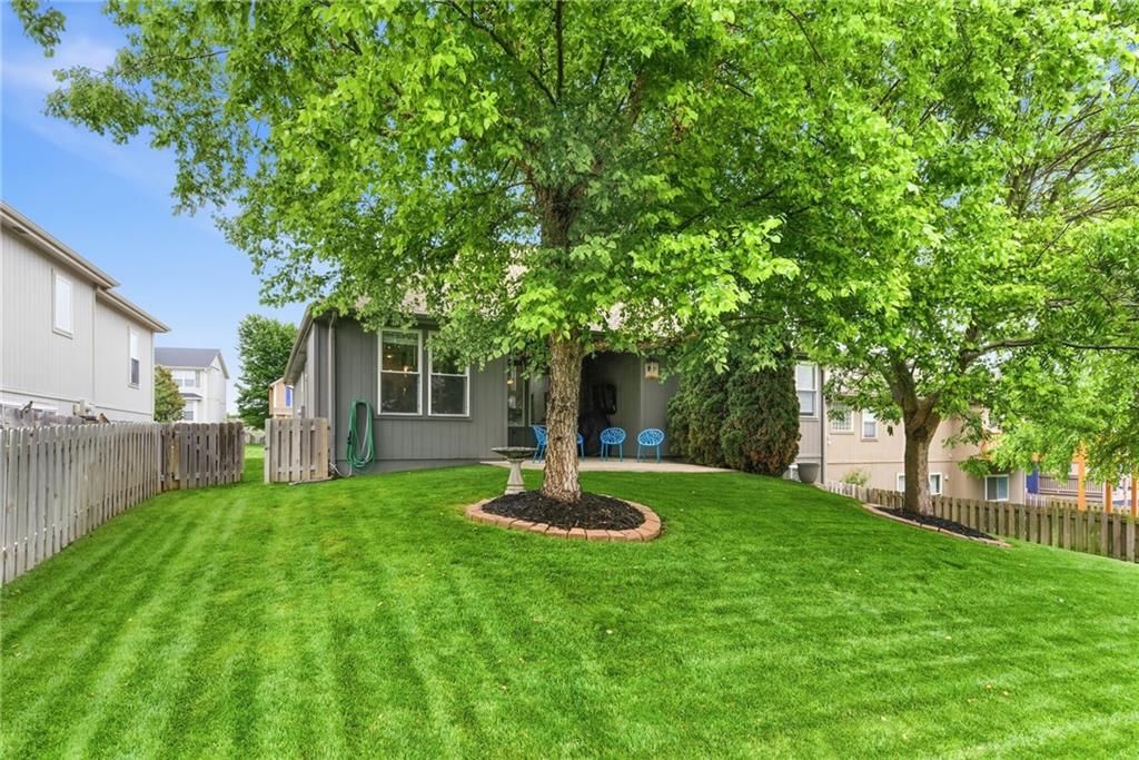 10966 S Cornice Street — photo 2