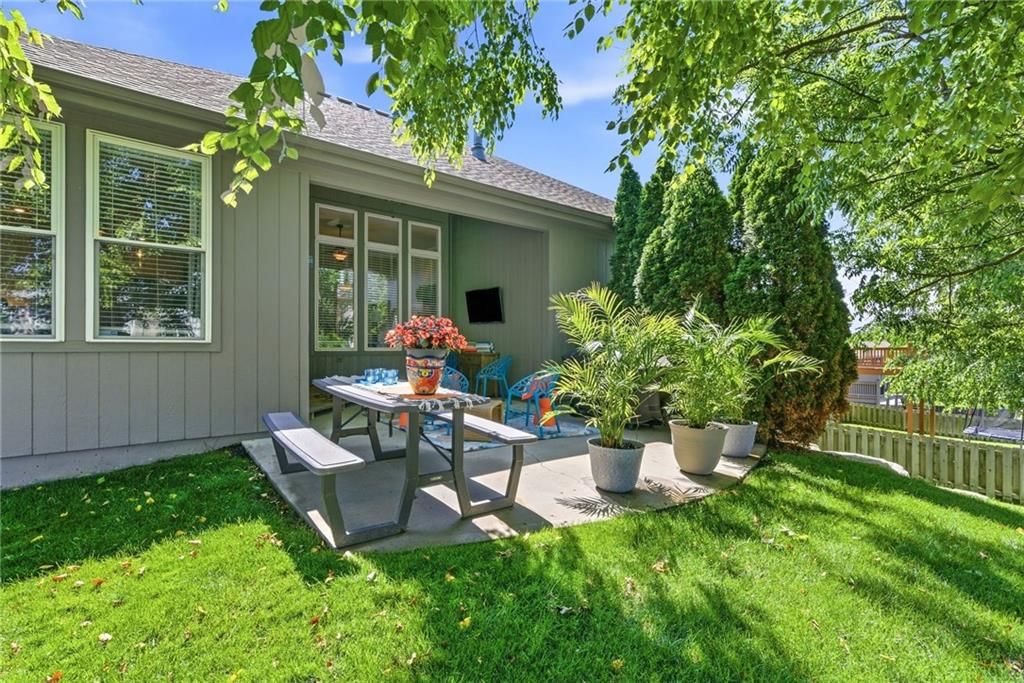 10966 S Cornice Street — photo 25