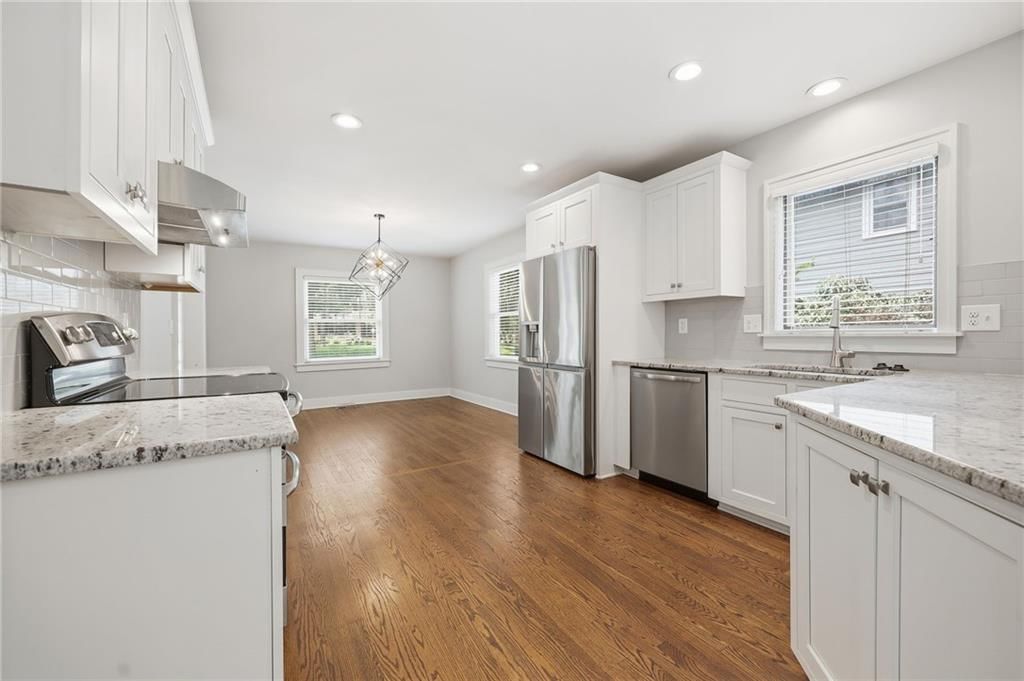 7441 Summit Street — photo 17