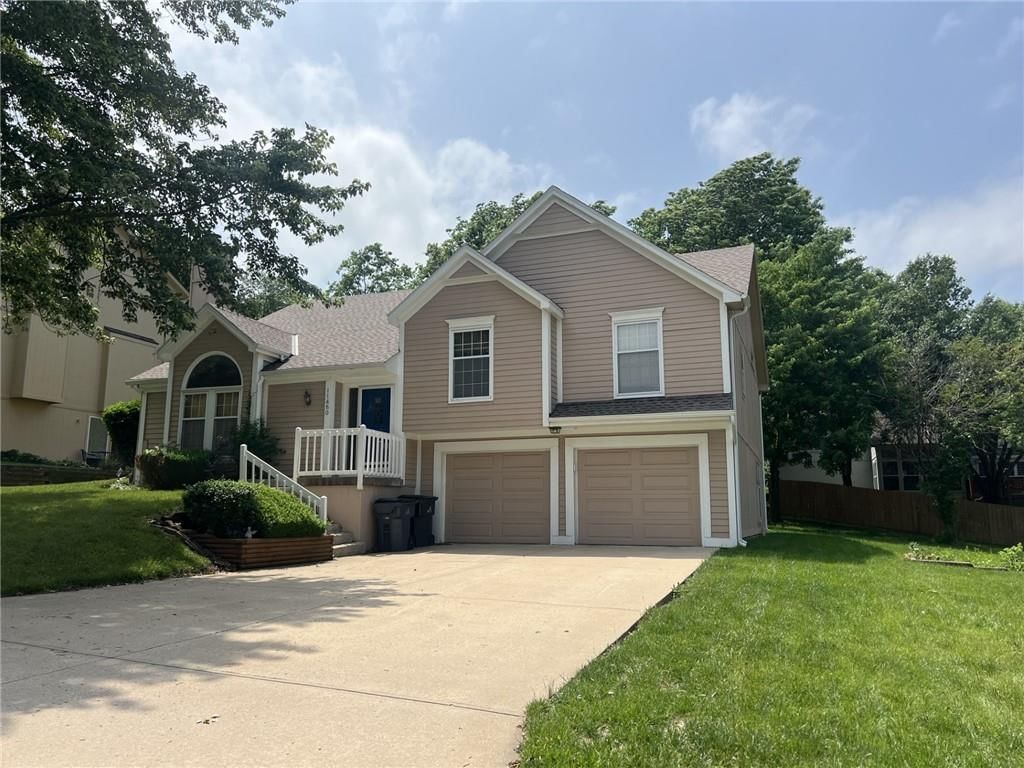 11450 S Hunter Drive — photo 1
