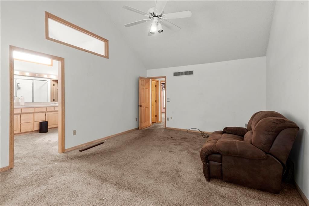 11450 S Hunter Drive — photo 19