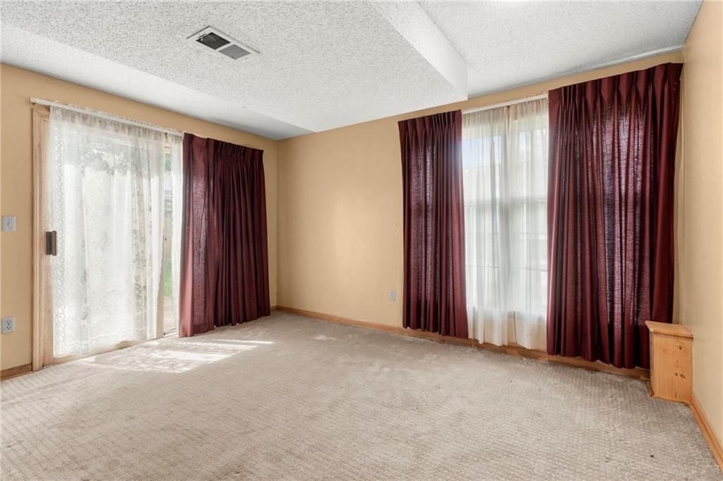 11450 S Hunter Drive — photo 24