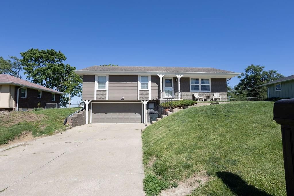 1501 Tamara Drive — photo 1