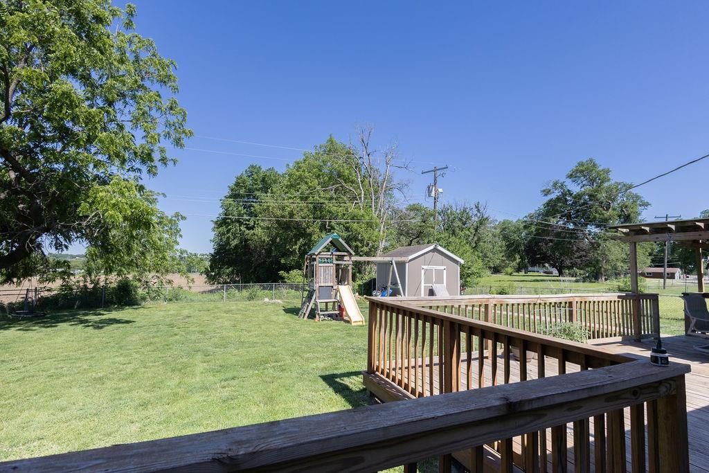 1501 Tamara Drive — photo 22