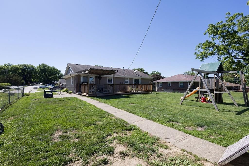 1501 Tamara Drive — photo 23