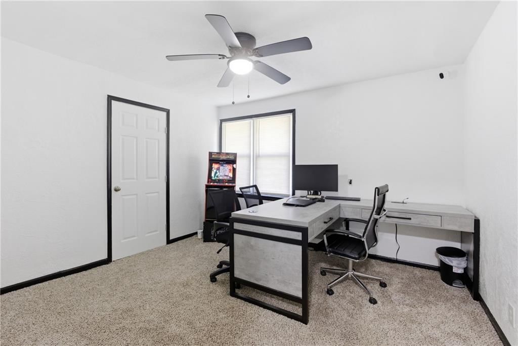 3407 Norton Avenue — photo 10