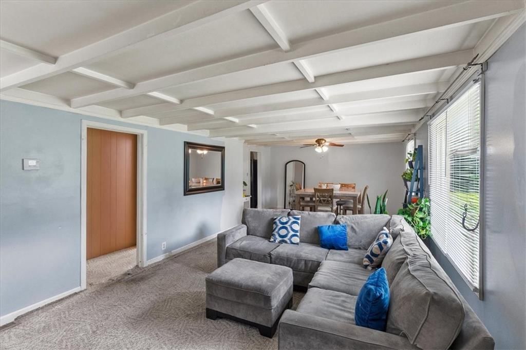 7337 Barnes Drive — photo 8