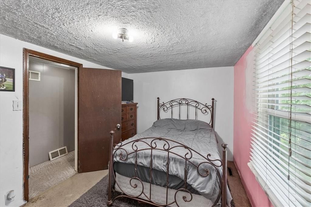 7337 Barnes Drive — photo 15