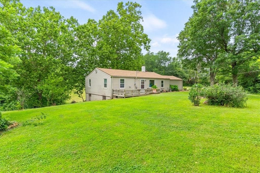 7337 Barnes Drive — photo 32