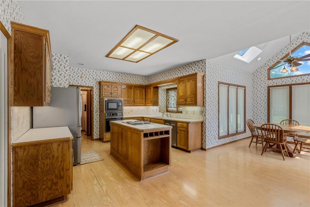 1305 NE Offshore Court — photo 7