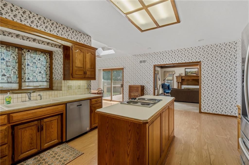 1305 NE Offshore Court — photo 9