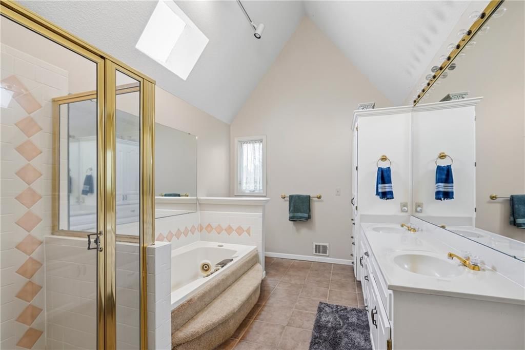1305 NE Offshore Court — photo 29
