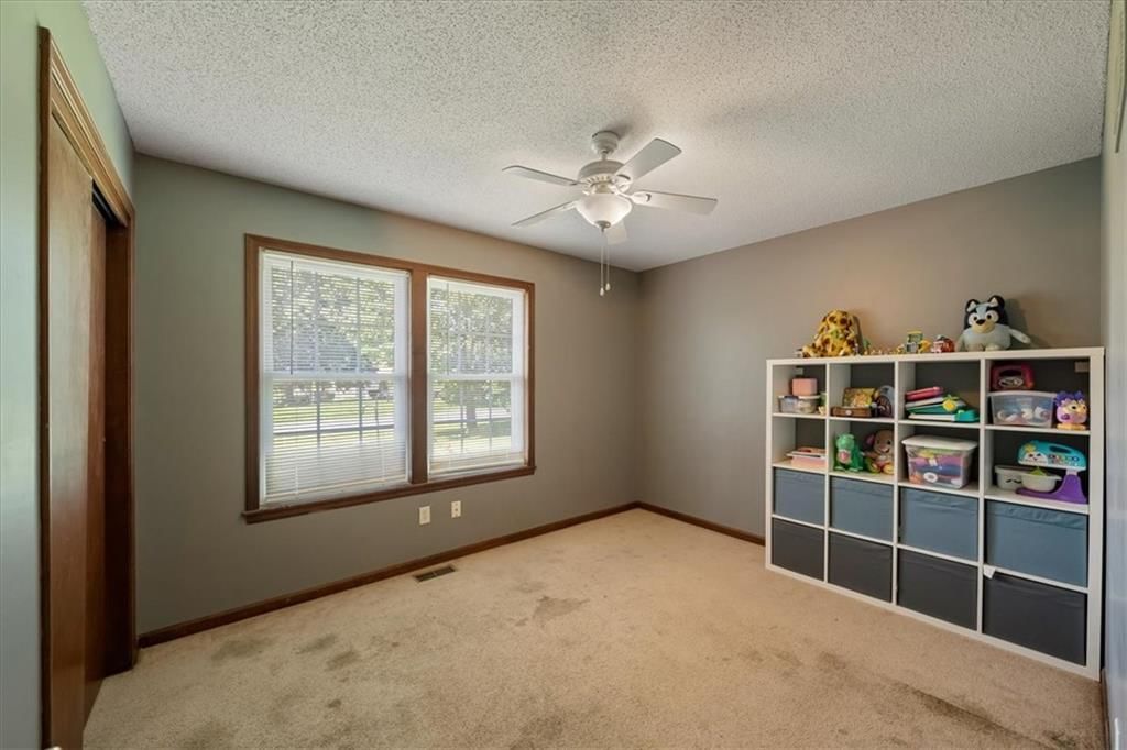 15629 Klamm Street — photo 19