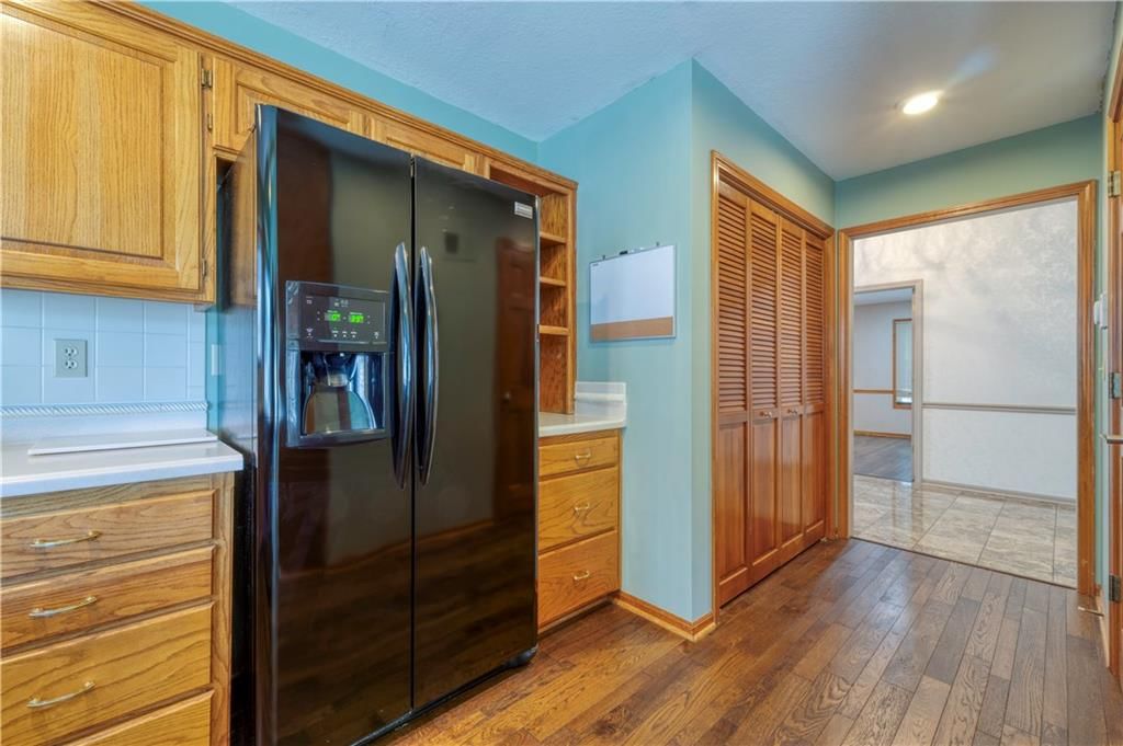 7809 W 117TH Terrace — photo 12