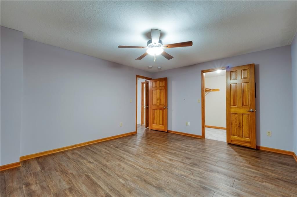 7809 W 117TH Terrace — photo 25