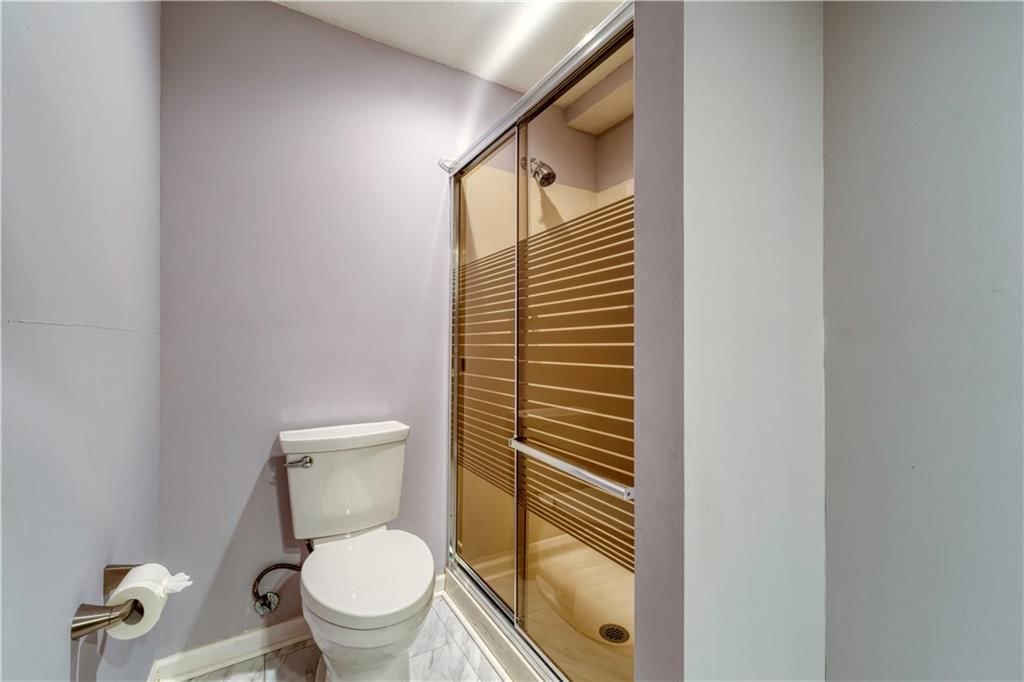 7809 W 117TH Terrace — photo 27