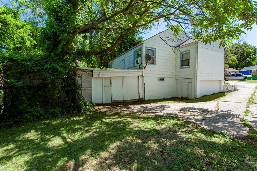 2520 Haskell Avenue — photo 4