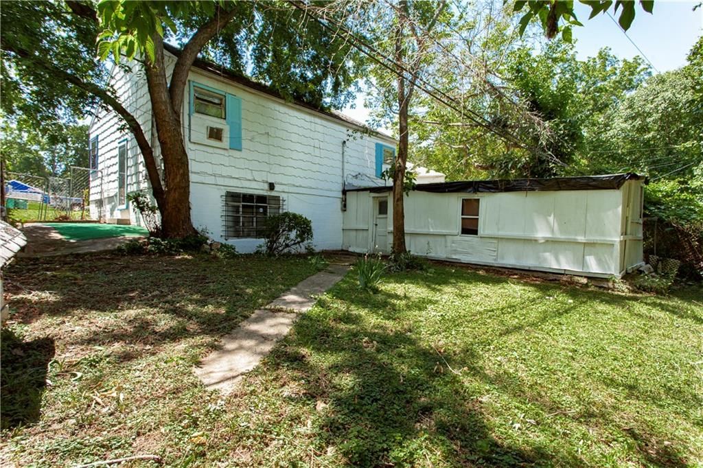 2520 Haskell Avenue — photo 6