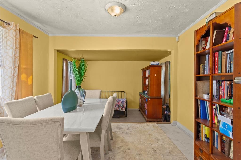 2520 Haskell Avenue — photo 9