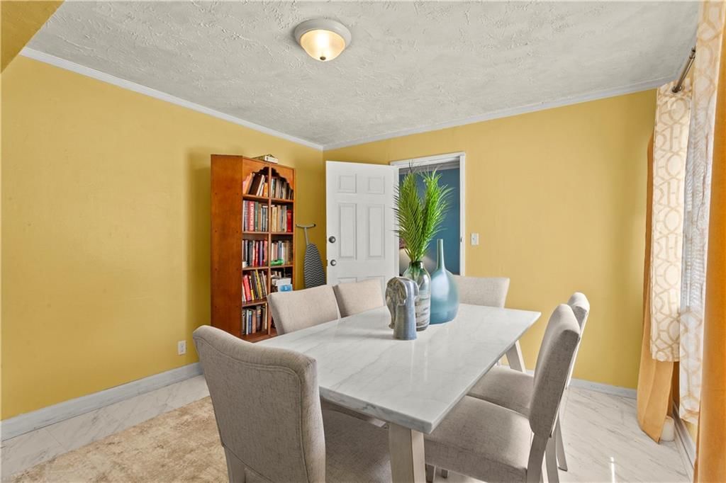 2520 Haskell Avenue — photo 11