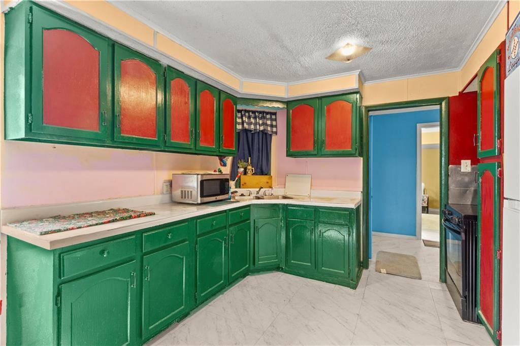 2520 Haskell Avenue — photo 13