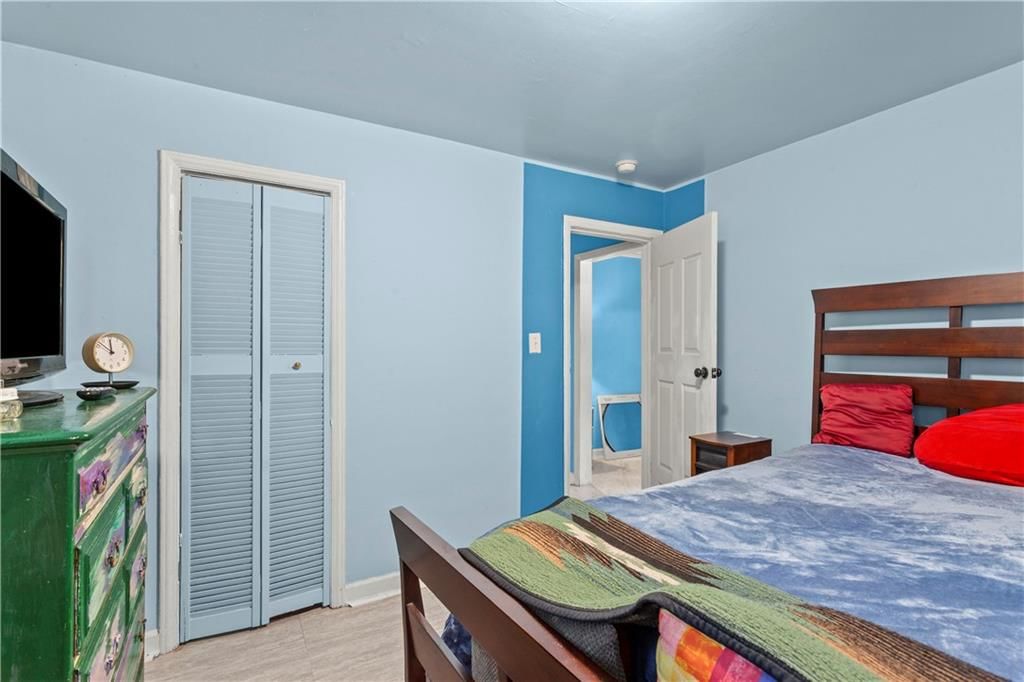 2520 Haskell Avenue — photo 18