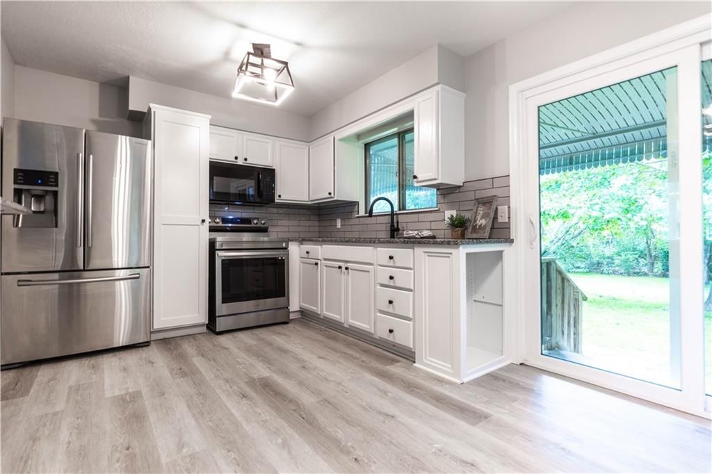 3918 S Liberty Street — photo 5