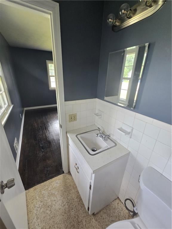 8700 Ford Avenue — photo 21