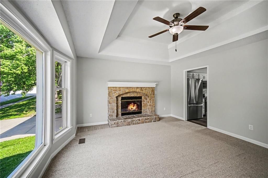8611 N Virginia Avenue — photo 4