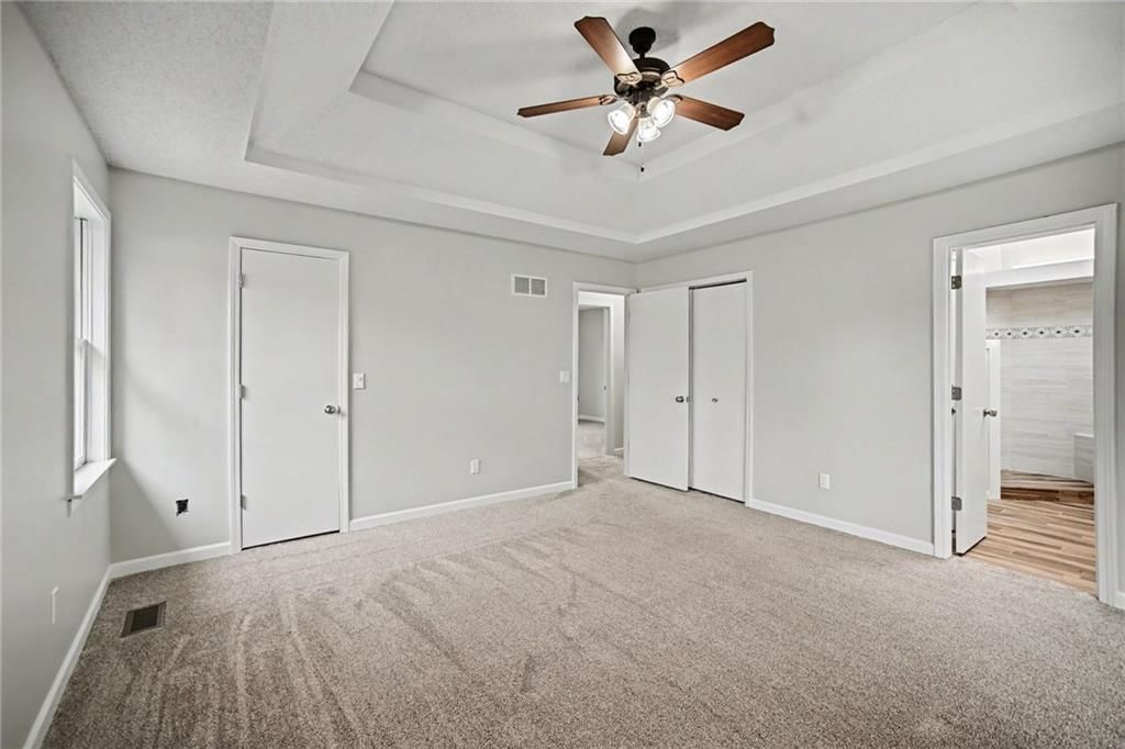 8611 N Virginia Avenue — photo 14