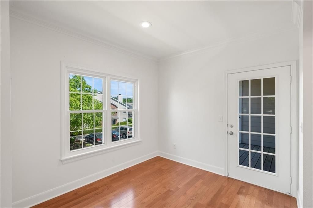 11612 Tomahawk Creek Parkway — photo 10