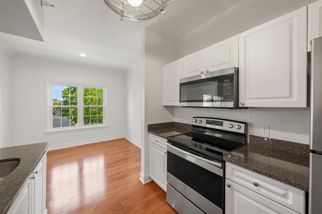 11612 Tomahawk Creek Parkway — photo 16
