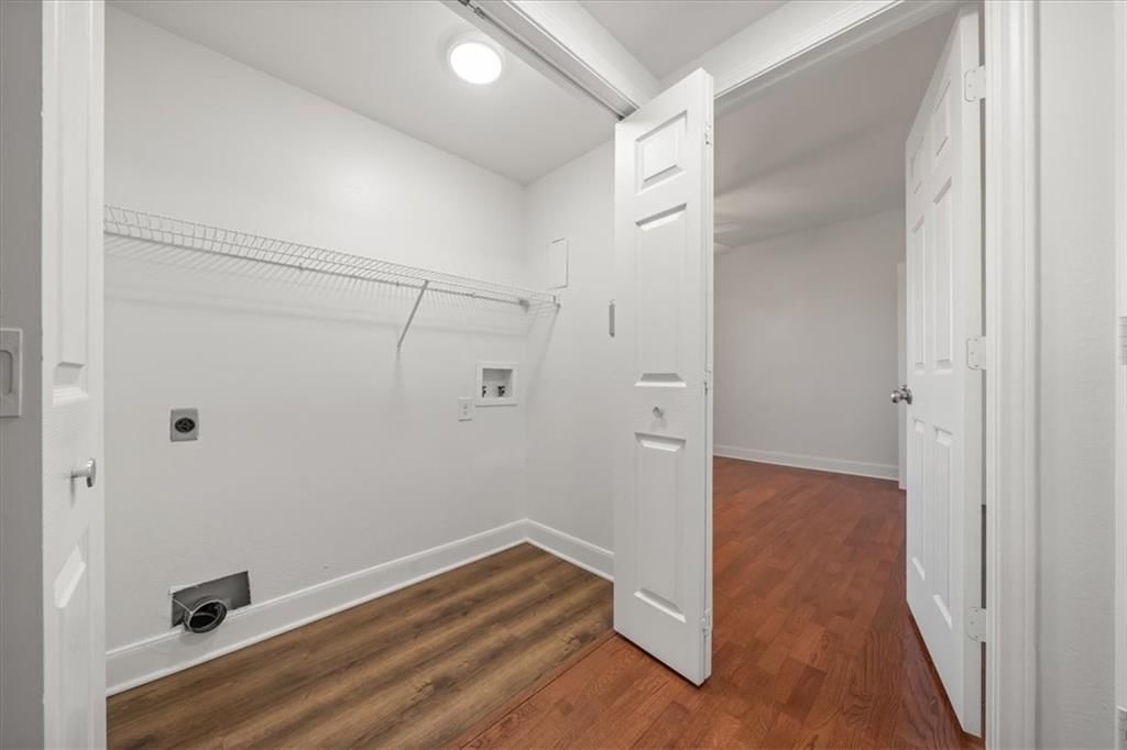 11612 Tomahawk Creek Parkway — photo 24