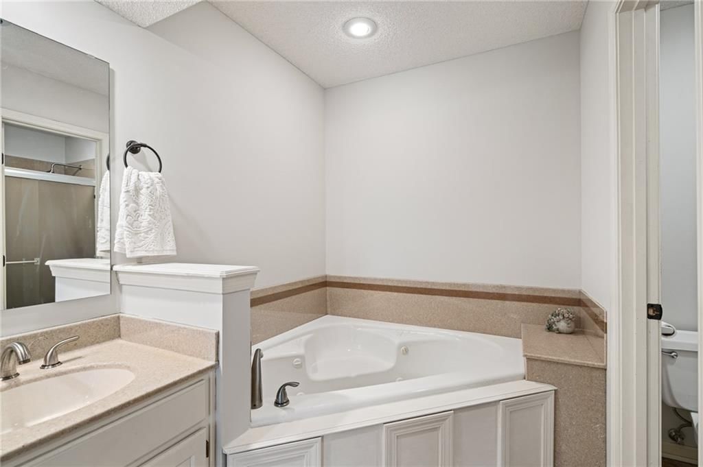 5807 Park Circle — photo 31