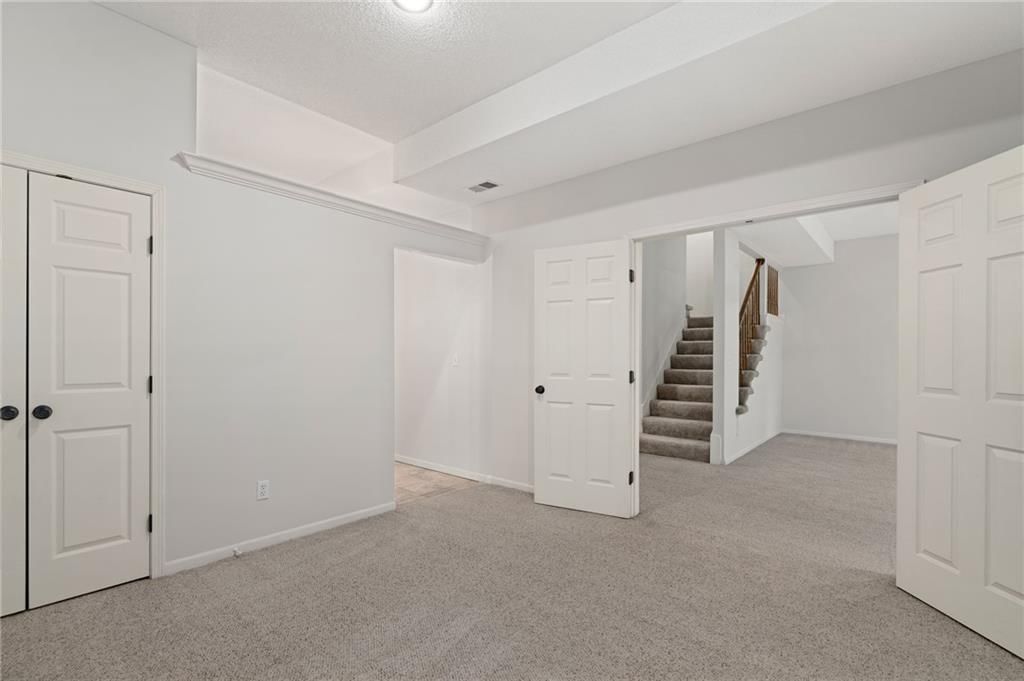 5807 Park Circle — photo 42