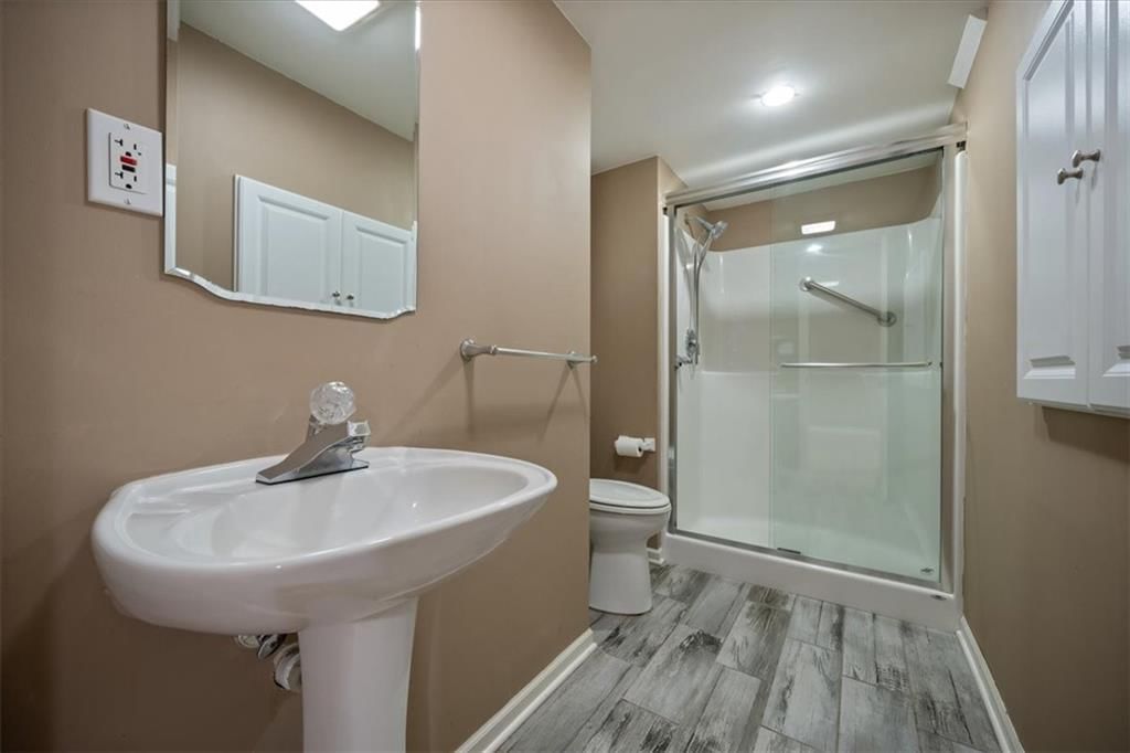 8202 W 144th Terrace — photo 34