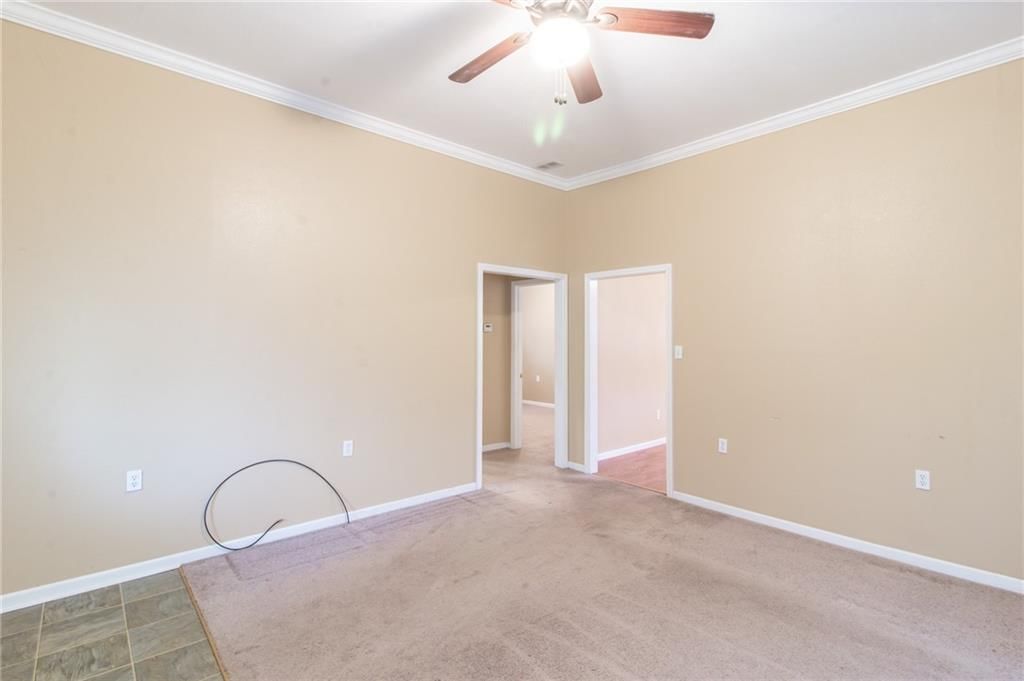 617 E Franklin Street — photo 9
