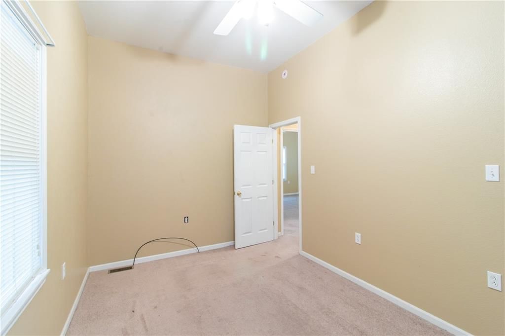 617 E Franklin Street — photo 14