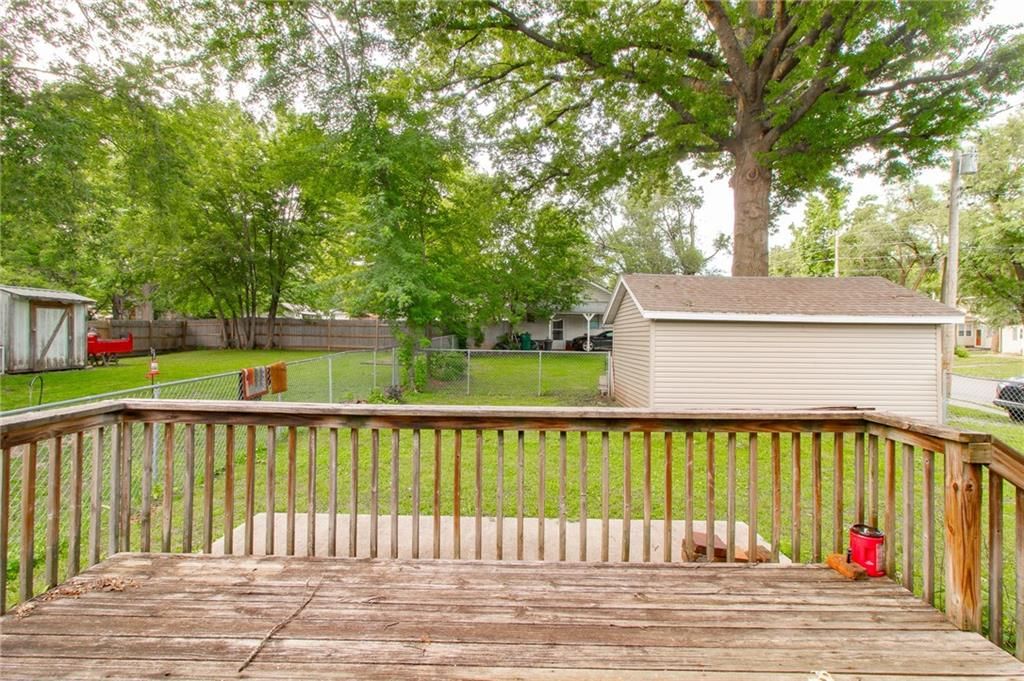 617 E Franklin Street — photo 20