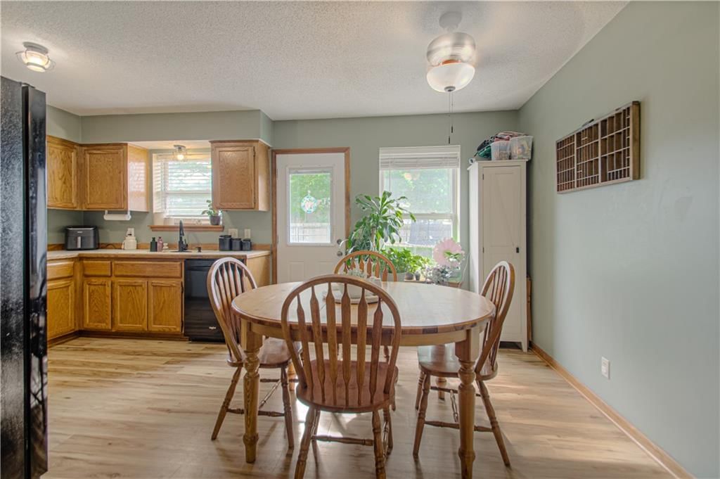 701 N Jesse Street — photo 10