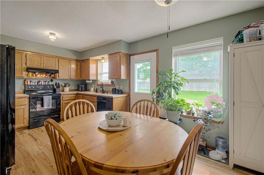 701 N Jesse Street — photo 11