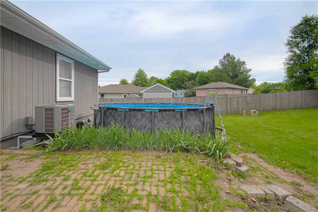 701 N Jesse Street — photo 31