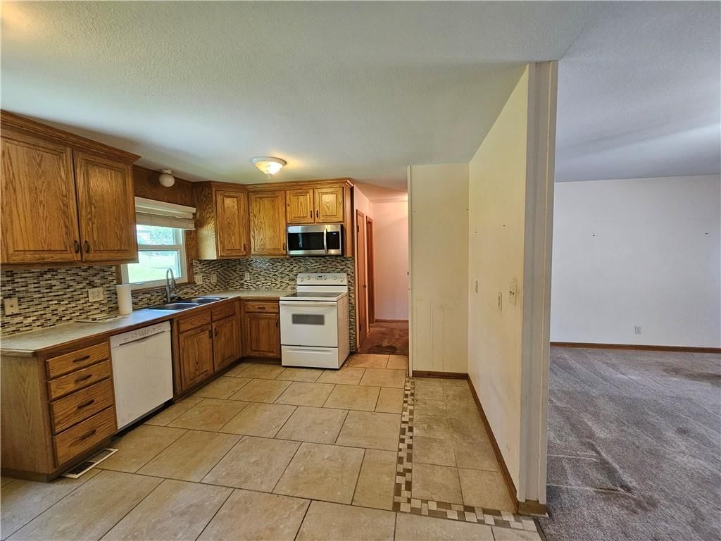 13200 W 96th Street — photo 4