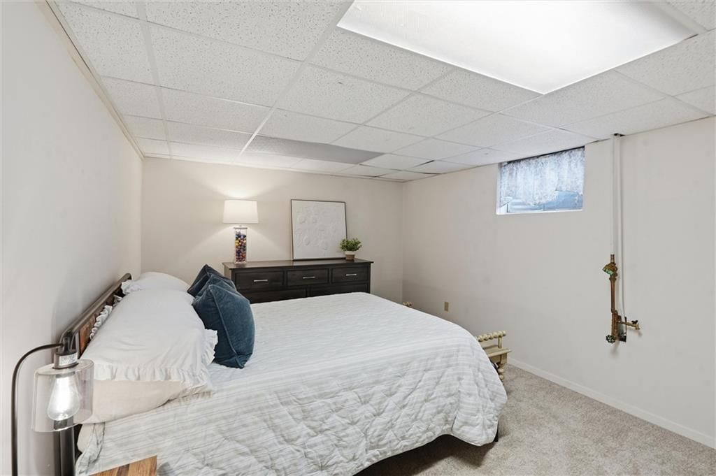 8914 Eby Drive — photo 21