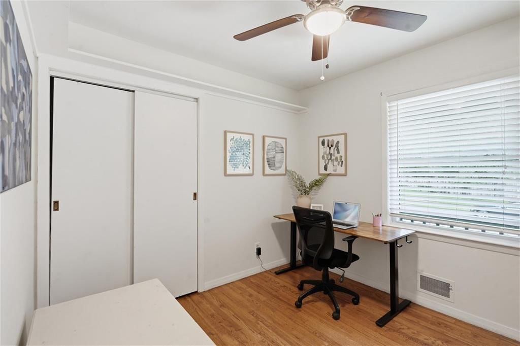 8914 Eby Drive — photo 22